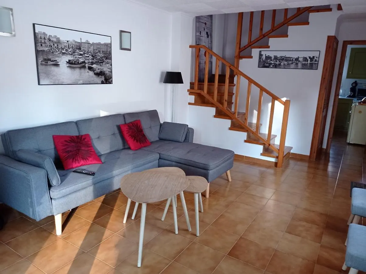 Can Eugeni L' Escala 0*,  Španělsko